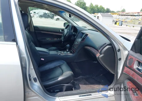 2011 Infiniti G37X z USA, uszkodzony, nr VIN JN1CV6AR7BM355650